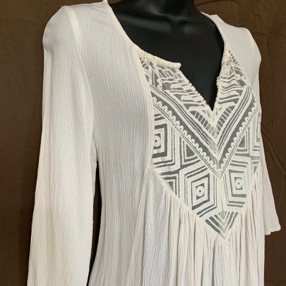 Mossing Supply Co Women´s Ivory Top Blouse, Size M - Picture 4 of 16